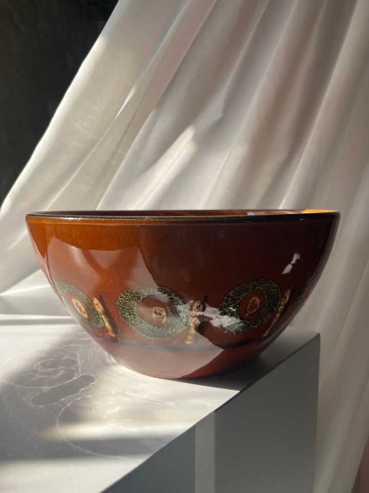 Glazed bowl, ceramic