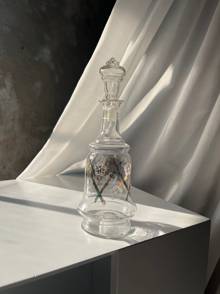 Carafe, England