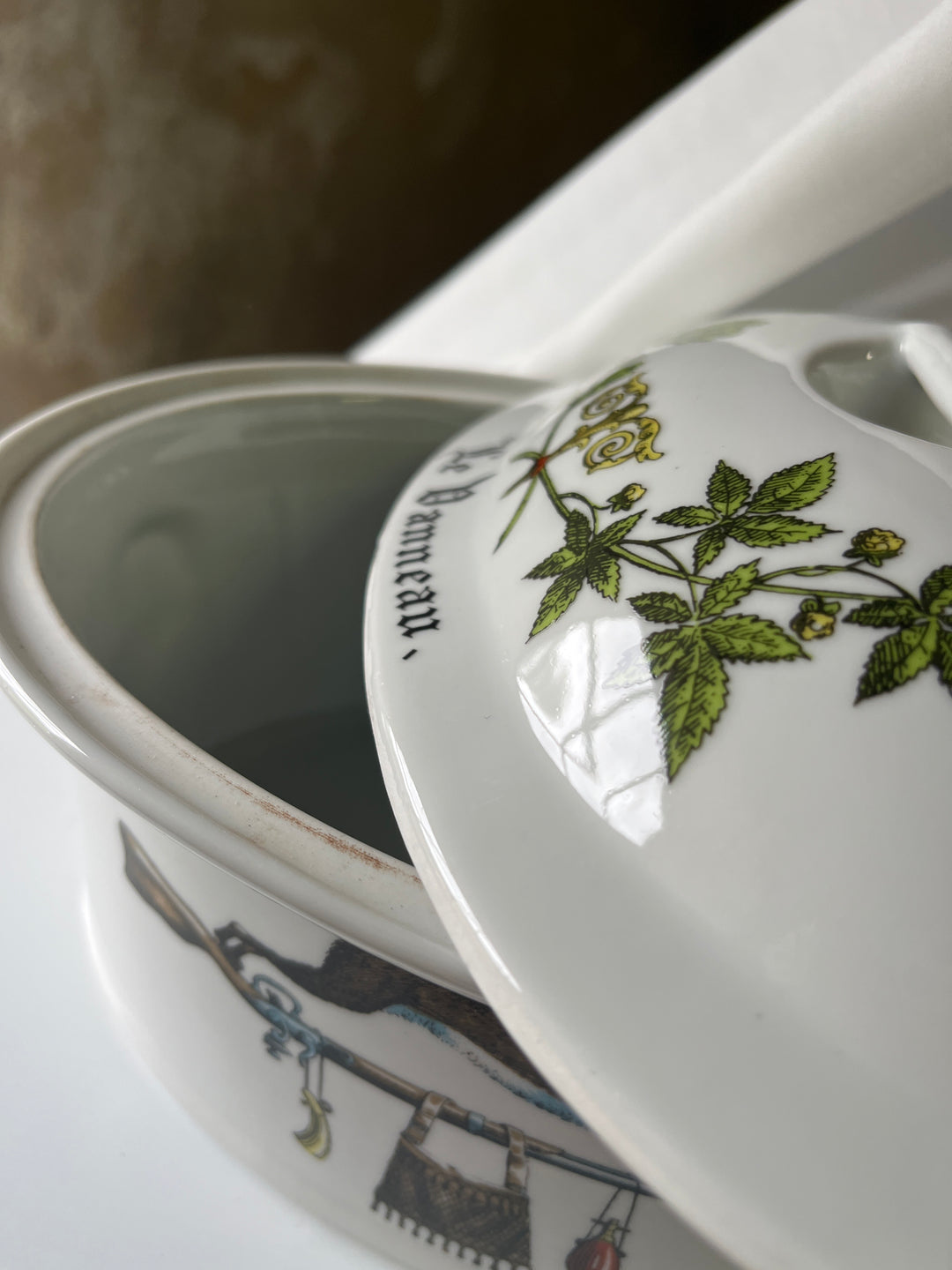Porcelain d’Auteuill Chambord terrin