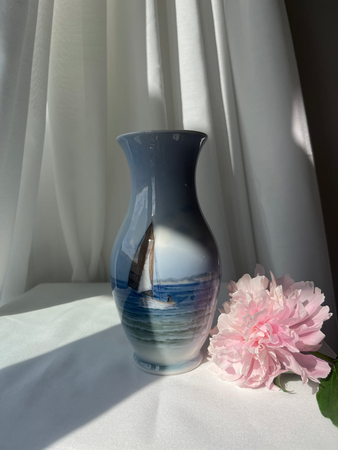 Royal Copenhagen Vase ‘Sejlbåd’