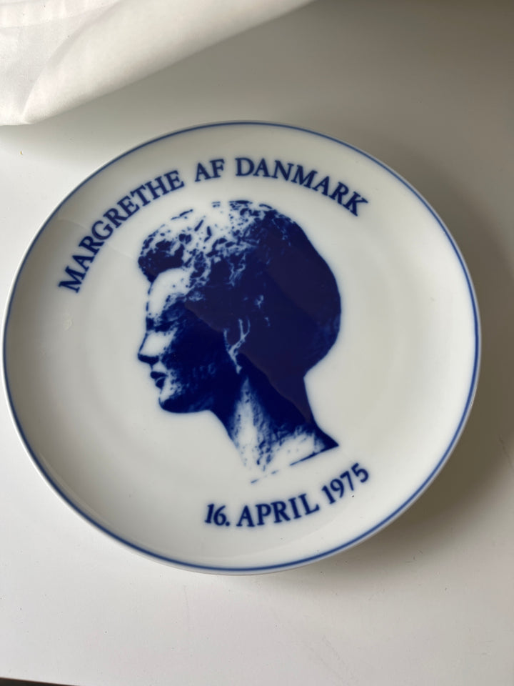 Rosenthal mindeplatte- Dronning Margrethe II , 35 år