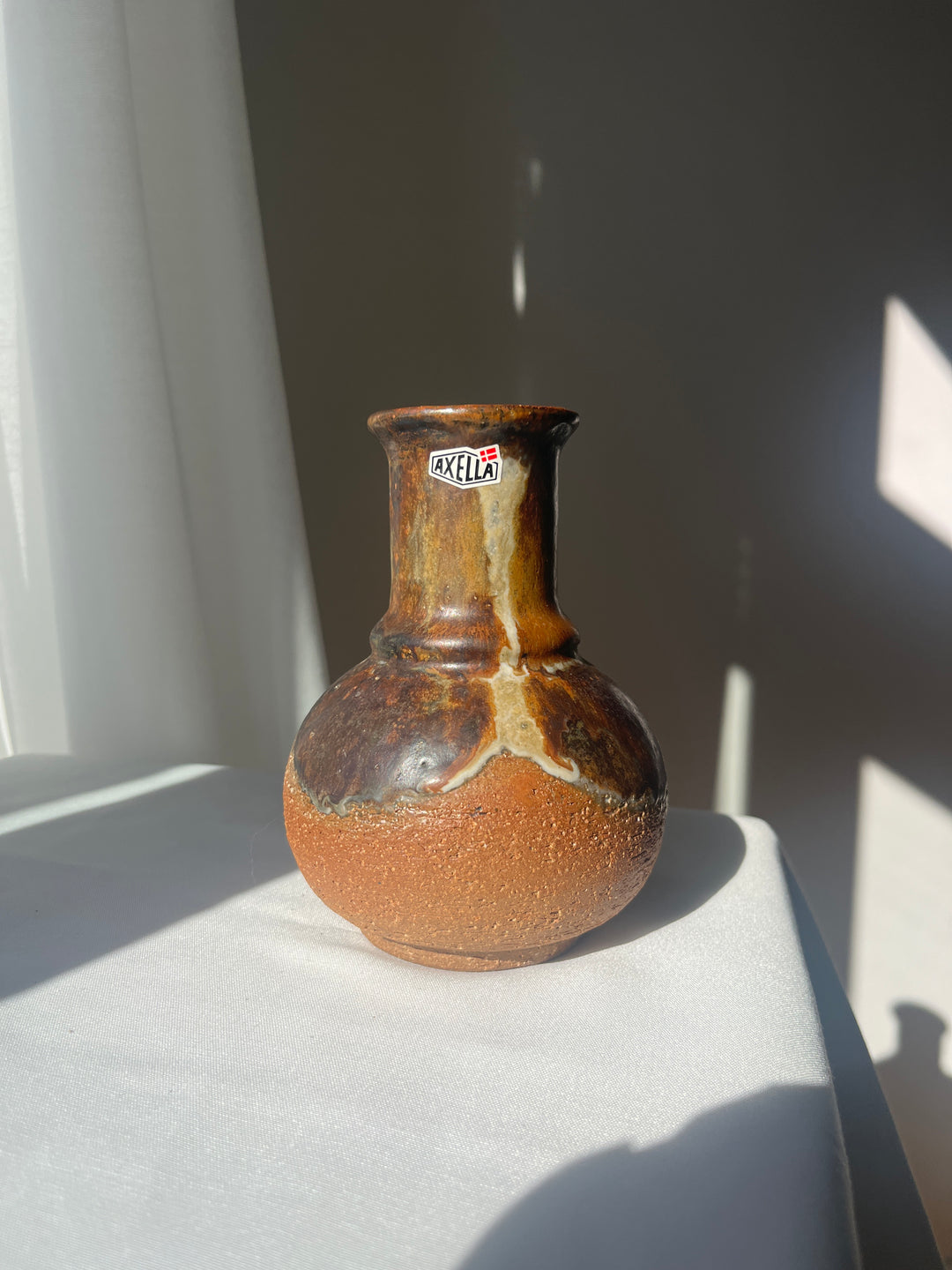 Axell ceramic vase