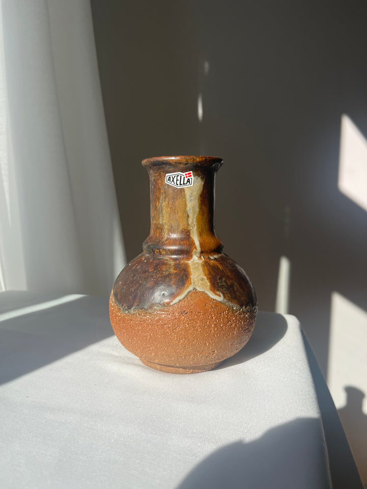 Axell ceramic vase