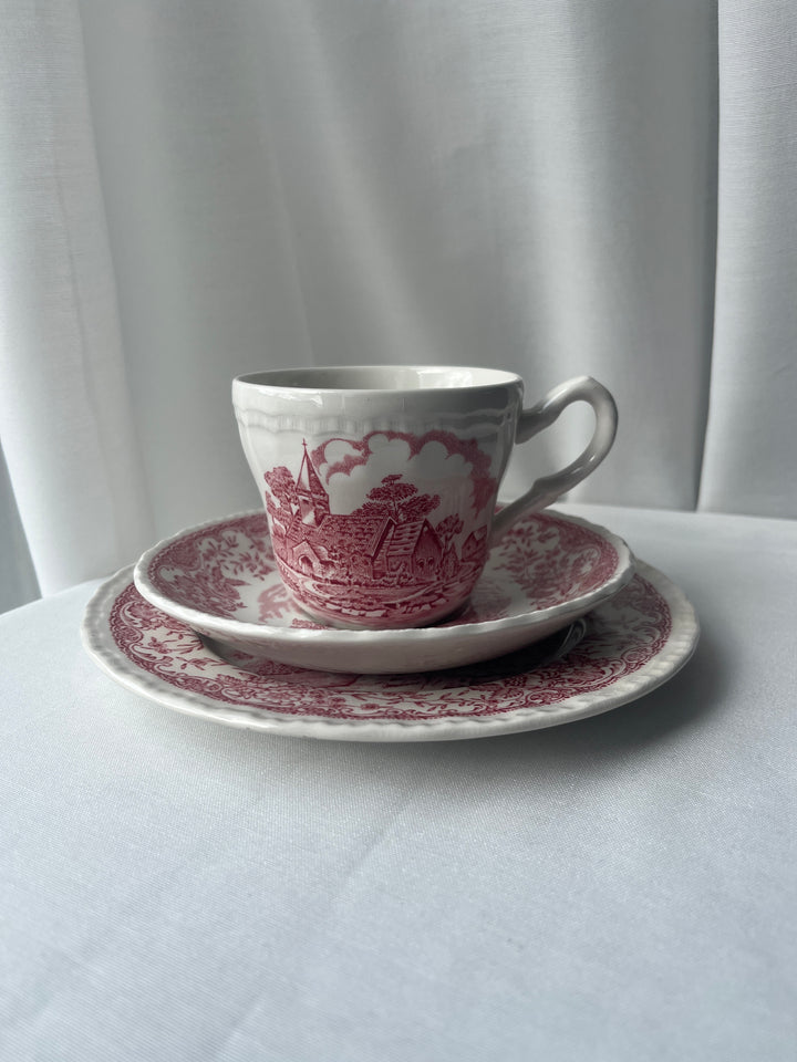 Staffordshire Old English &