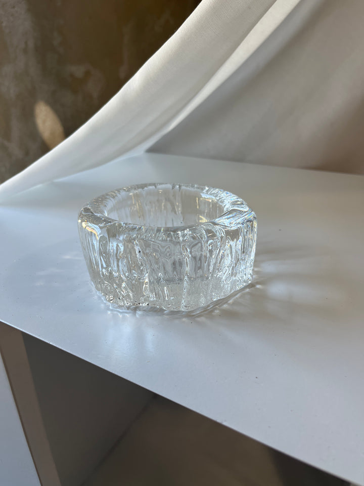 SOSMassiv Glass bowl with textured surface