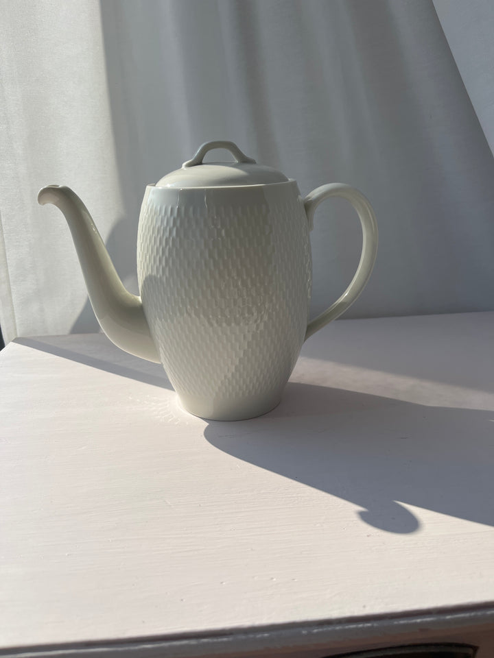 Wheat grain coffee pot