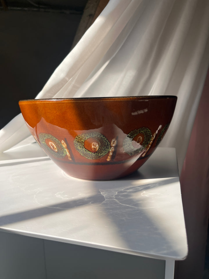 Glazed bowl, ceramic