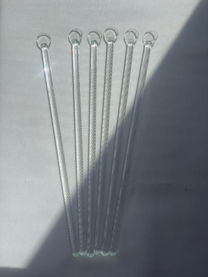 Stirring sticks/Drinks glass