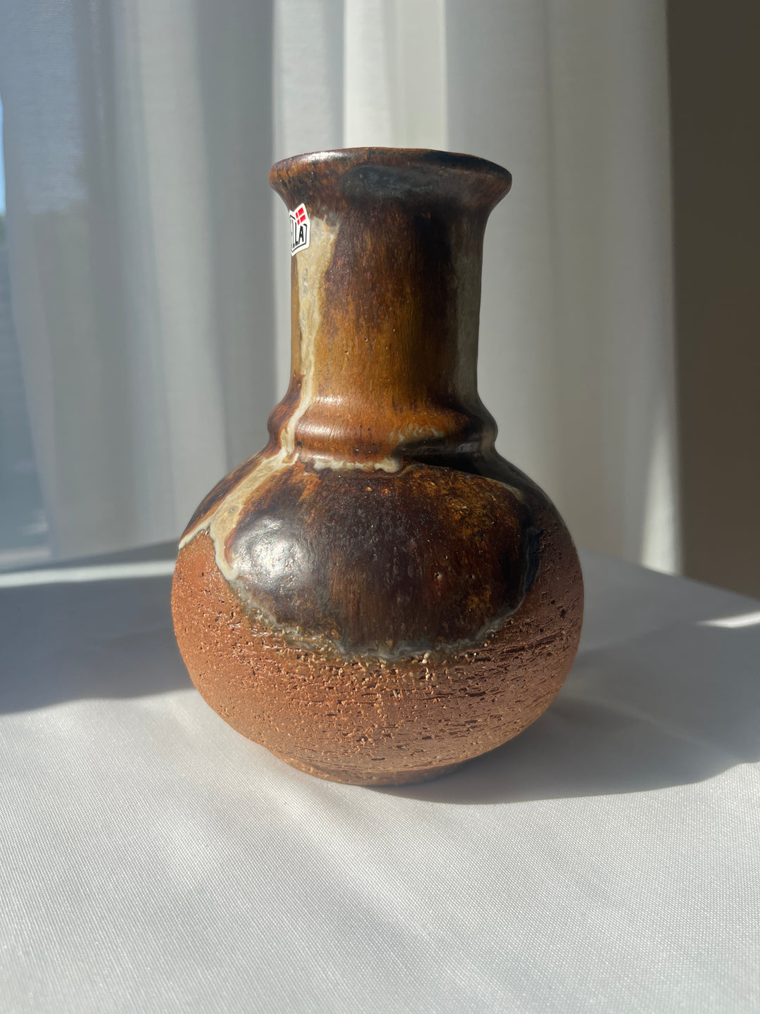 Axell ceramic vase
