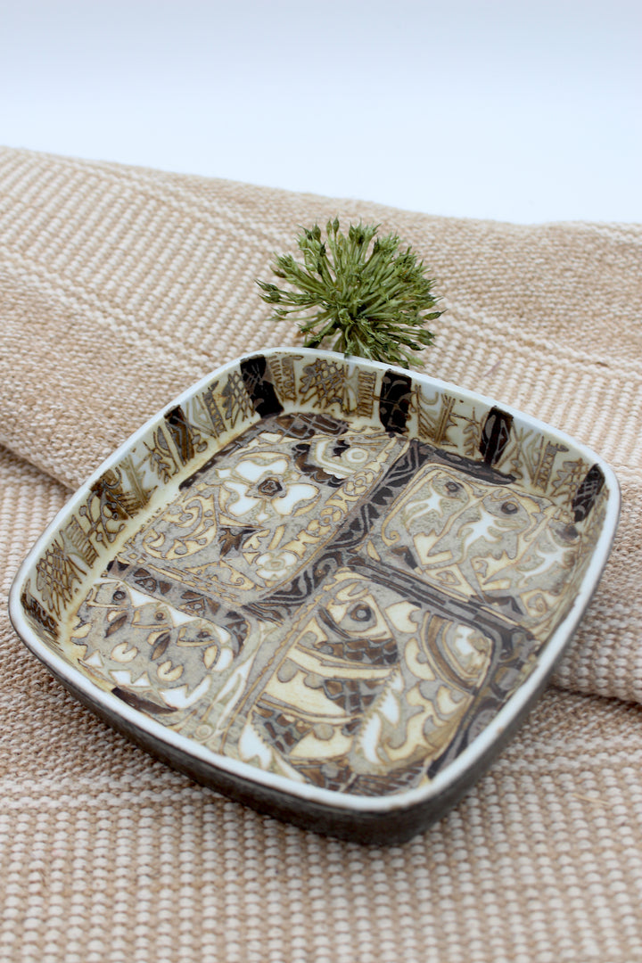 Royal Copenhagen - Faience dish
