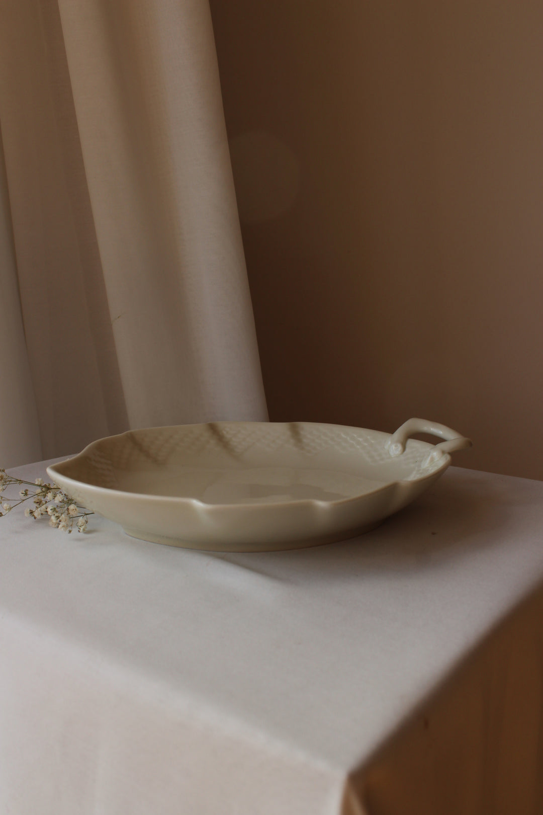 Bing &amp;amp; Grondahl Elegance Cream, Dish