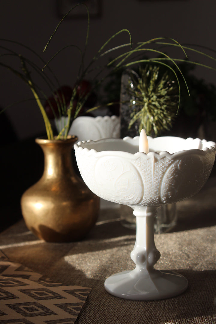Vintage - Opal centerpiece