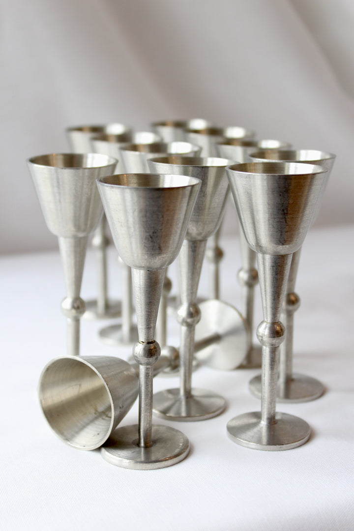 VE LU - Shot glass, Tin