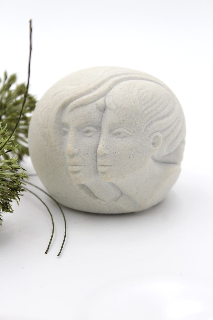 Marbell - Sandstone figure, Faces