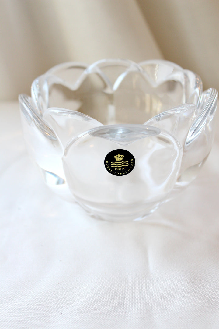 Royal Copenhagen – Kerzenhalter „Lotus“. 