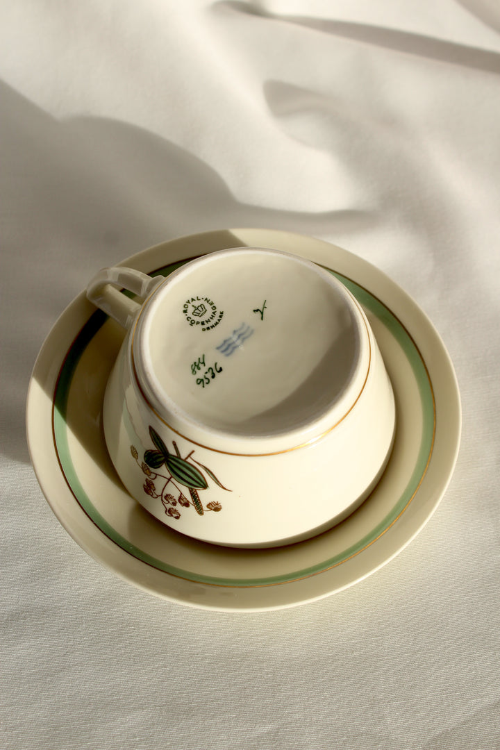 Royal Copenhagen - &