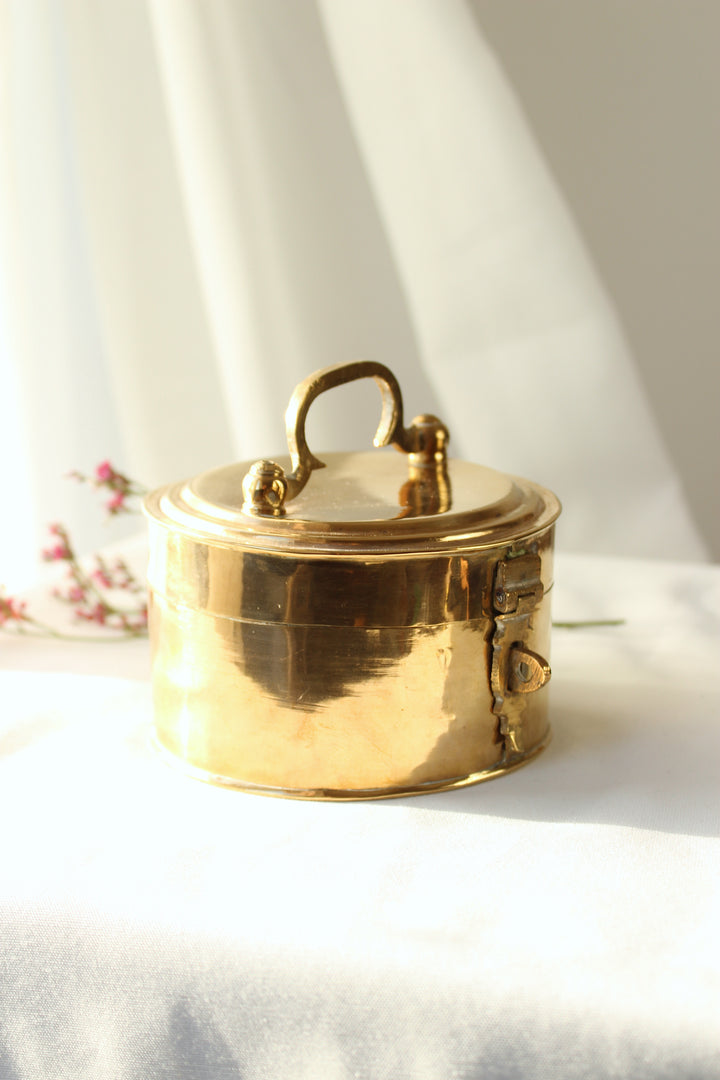 Brass can