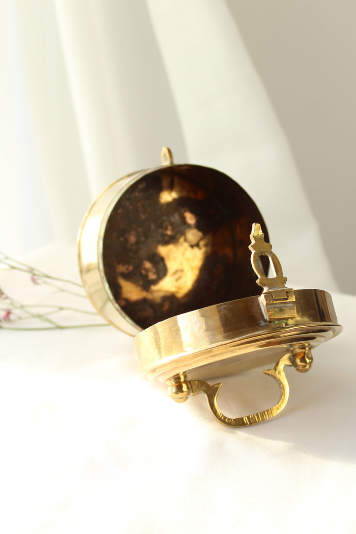 Brass can