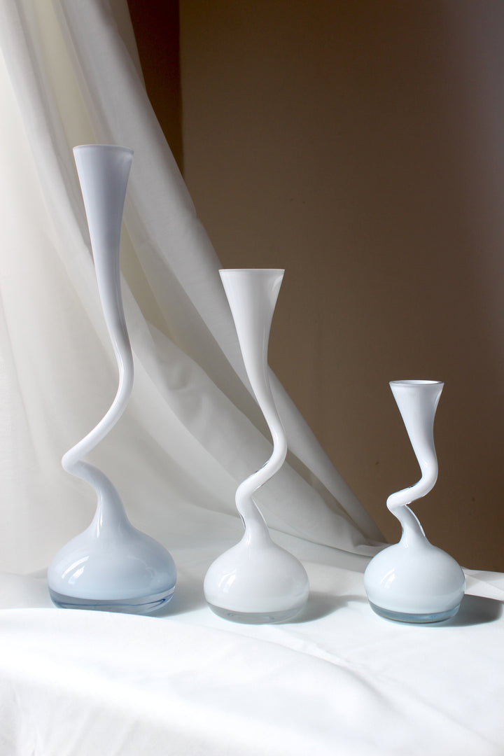 Normann - SWING vase, white