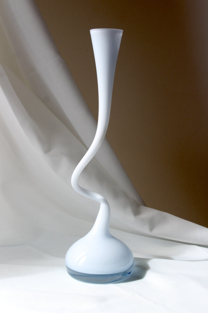 Normann - SWING vase, white