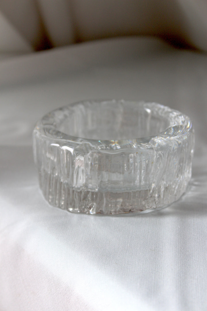 SOSMassiv Glass bowl with textured surface