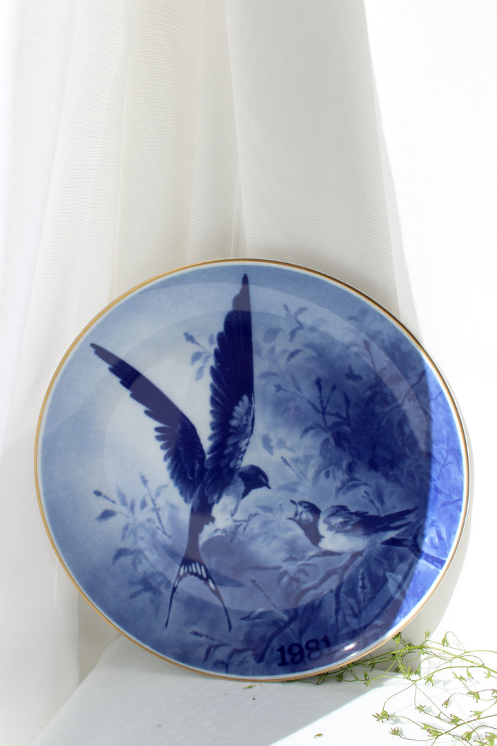 Tove Svendsen - Original bird plate, assorted.