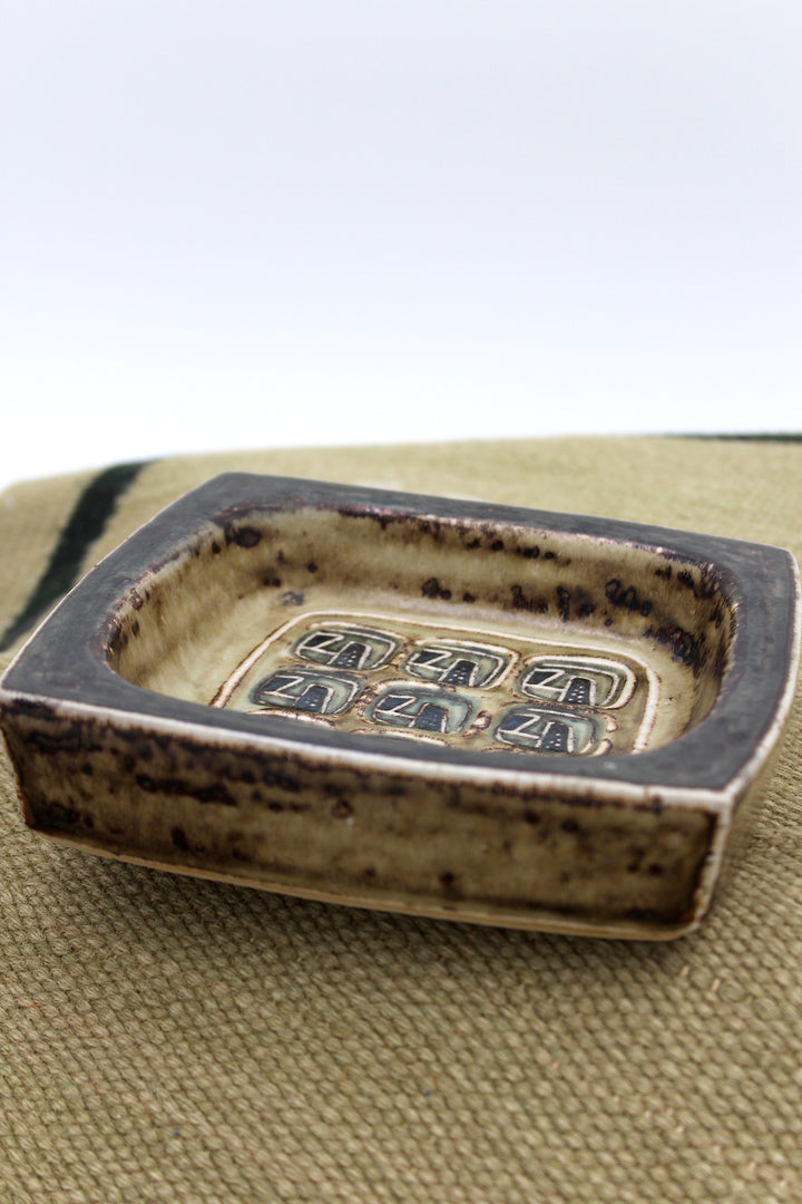 Royal Copenhagen - Stoneware dish, 
