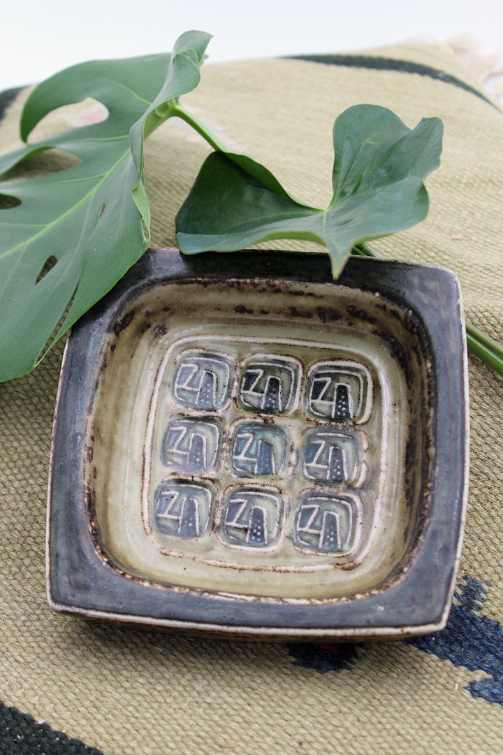 Royal Copenhagen - Stoneware dish, 